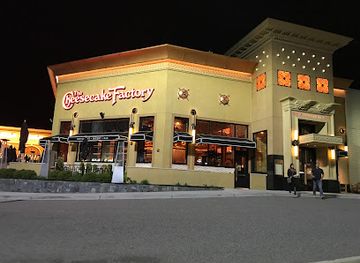 connecticut/danbury/restaurant/the-cheesecake-factory
