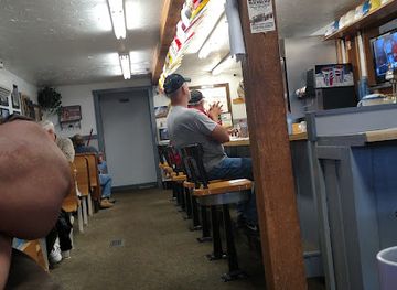 ohio/wooster/restaurant/hard-hat-restaurant