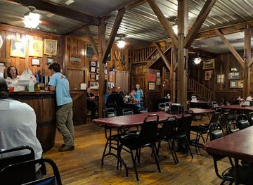 alabama/cumberland-plateau/restaurant/the-old-barn-restaurant