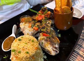 the-gambia/western-region/restaurant/spice-hub