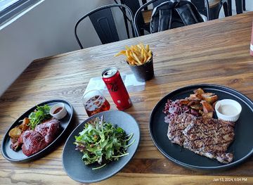 singapore/pasir-ris/restaurant/oak-ember