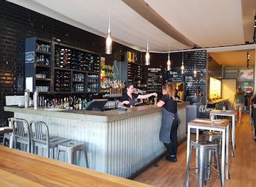 new-zealand/abel-tasman-national-park/restaurant/urban-oyster-bar-eatery