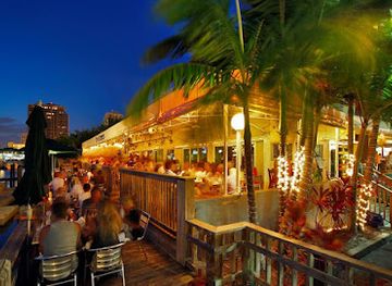 florida/fort-lauderdale/restaurant/coconuts