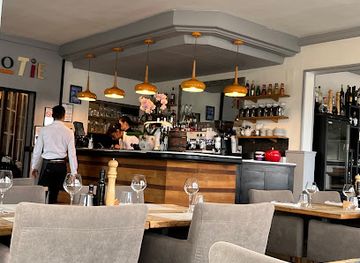 france/la-rochelle/restaurant/la-cote-rotie