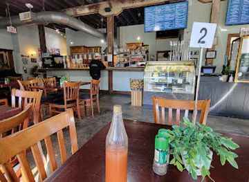 florida/jacksonville/restaurant/silkie-s-chicken-and-champagne-bar