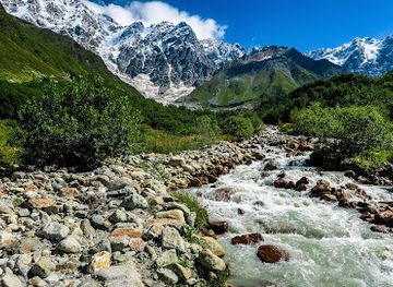 georgia/svaneti/restaurant/shkhara-glacier-trailend