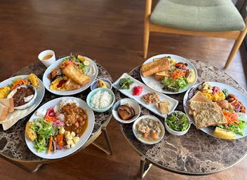 japan/oki/restaurant/vegetable-dishes-oki-shijo