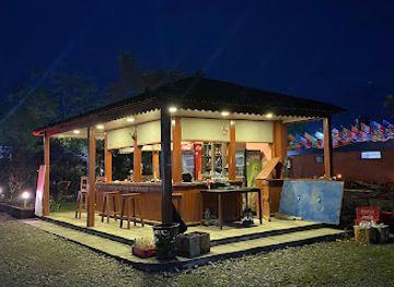 nepal/chitwan/sauraha/restaurant/sauraha-beach-restaurant-bar