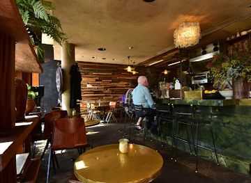 australia/canberra/restaurant/mocan-green-grout