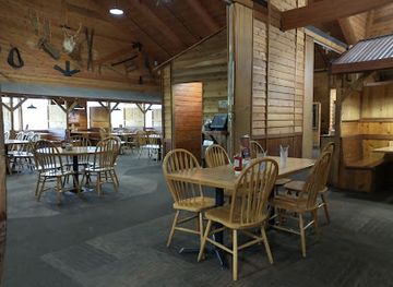 missouri/table-rock-lake/restaurant/mcfarlain-s-family-restaurant