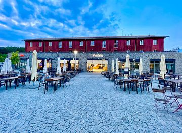 czechia/lipno-dam/restaurant/restaurace-stodola