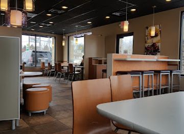 wisconsin/lake-geneva/restaurant/taco-bell