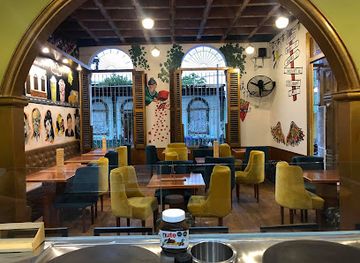 peru/iquitos/restaurant/banana-creps