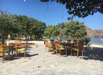 indonesia/komodo-national-park/restaurant/sylvia-resort-komodo-restoran