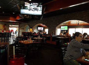 missouri/independence/restaurant/saints-pub-patio-independence