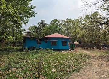 bangladesh/lawachara-national-park/restaurant/bhaoal-national-park-canteen