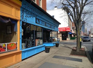 maryland/baltimore/federal-hill/restaurant/blue-moon-too