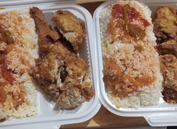 jamaica/port-antonio/restaurant/king-s-queen-s-season-to-d-bone-cuisine