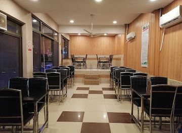pakistan/baltistan/restaurant/armani-taste-point