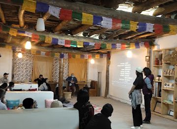 india/leh/restaurant/de-khambir