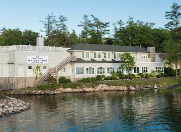 maine/lincoln-county/restaurant/water-s-edge-restaurant-bar