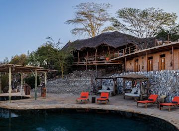 kenya/taita-hills/restaurant/soroi-lions-bluff-lodge-tsavo-kenya