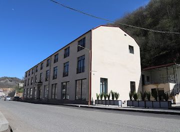 armenia/kapan/restaurant/three-ways