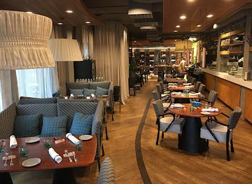 latvia/jurmala/restaurant/faces