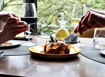 belgium/zenne-valley/restaurant/maison-louise-kitchen-bar-garden