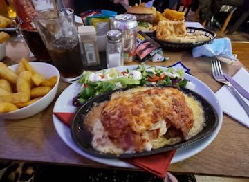 united-kingdom/brecon-beacons-national-park/restaurant/the-pantyscallog-inn