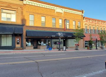 michigan/marquette/restaurant/elizabeth-s-chop-house