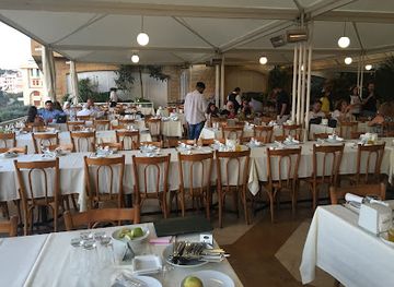 lebanon/aley/restaurant/mounir