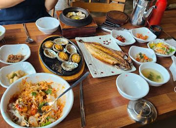 south-korea/jeju-island/restaurant/jeju-onuii-seafood-restaurant