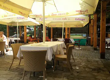 Lovački dom