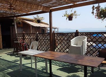 italy/herculaneum/restaurant/angels-club