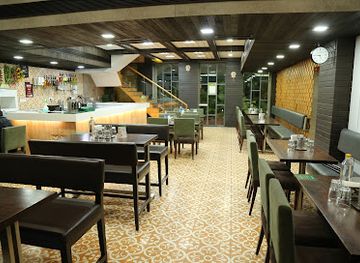 india/lucknow/hazratganj/restaurant/curry-leaf-hazratganj