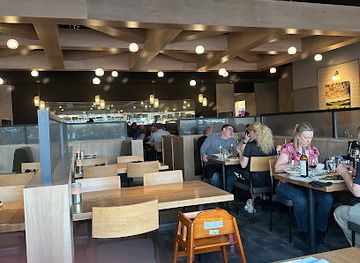missouri/northwest-missouri/restaurant/cooper-s-hawk-winery-restaurant-st-peters
