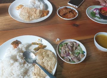 bhutan/lhuntse-district/restaurant/lhuntshe-autsho