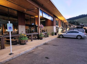washington/snoqualmie-pass/restaurant/the-commonwealth