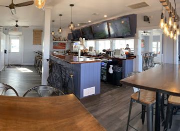 south-carolina/edisto-island/restaurant/briny-swine