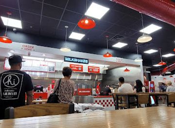 nevada/lake-tahoe/restaurant/five-guys