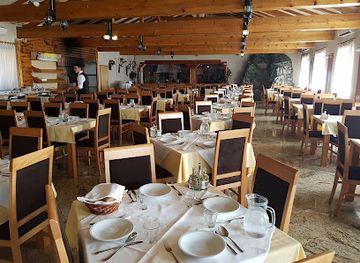 croatia/lika/restaurant/restaurant-macola