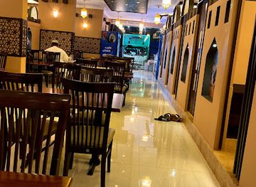 oman/jebel-shams/restaurant/rainbow-restaurant