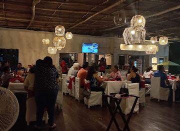 guatemala/puerto-barrios/restaurant/los-delfines-puerto-barrios