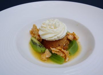 belgium/brussels/restaurant/dans-le-noir-brussels-dining-in-the-dark-experience