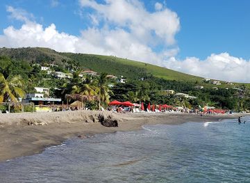 dominica/hampstead-beach/restaurant/merokai-beach-bar