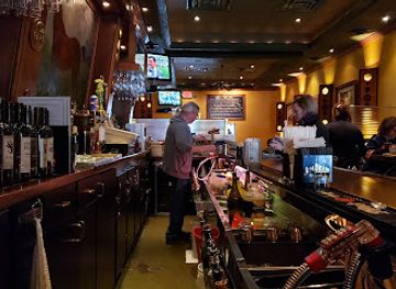 new-york/syracuse/restaurant/dark-horse-tavern