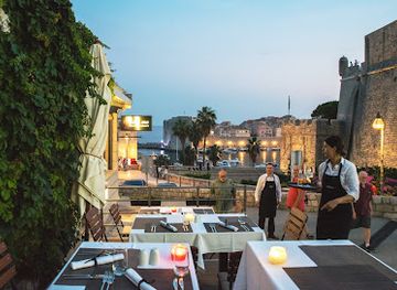 croatia/dubrovnik/restaurant/gusta-me-food-wine-restaurant