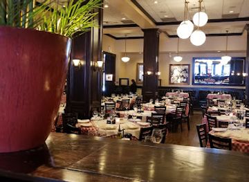 florida/orlando/international-drive/restaurant/maggiano-s-little-italy