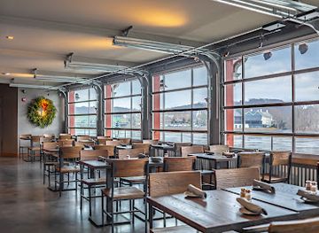 new-jersey/lambertville/restaurant/playhouse-deck-restaurant-and-bar-at-bucks-county-playhouse